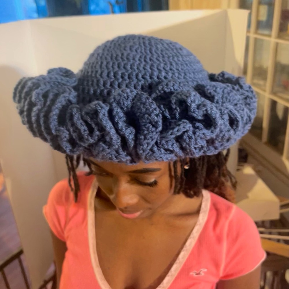 Crochet ruffle hat